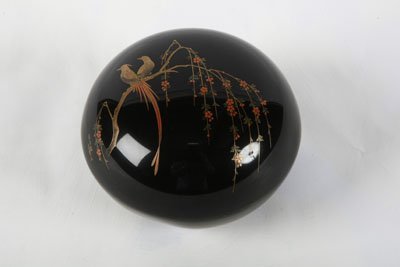 Japanese Black Lacquer Box w/Gold Decoration signed early 20c