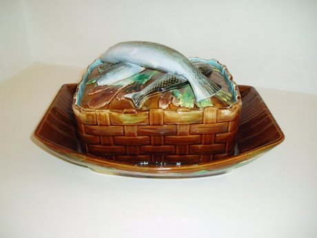 Antique Majolica George Jones Sardine Box