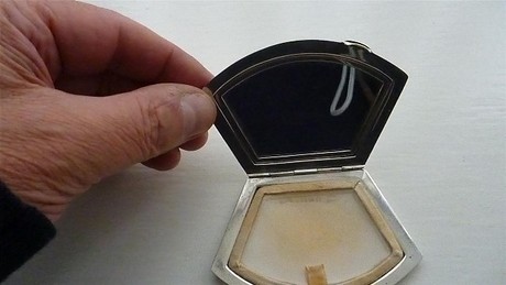 ASPREY'S SILVER & ENAMEL COMPACT, 1935 JUBILEE HALLMARK