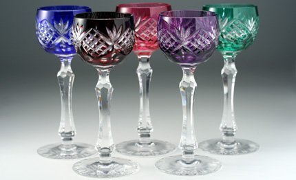 SET OF FIVE HARLEQUIN OVERLAY LIQUEUR GLASSES