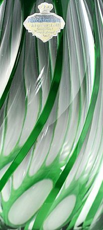 NACHTMANN EMERALD OVERLAY CRYSTAL VASE