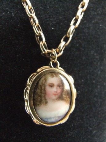 Fine GEORGIAN Antique Gold Mourning Portrait Miniature Necklace