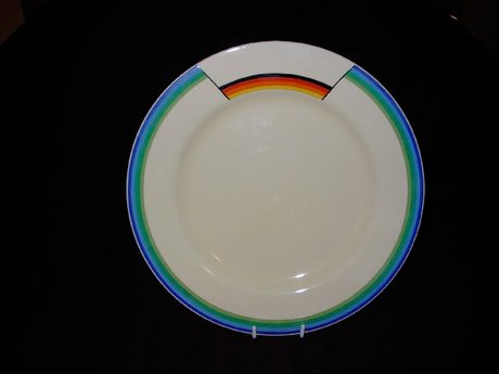 A Clarice Cliff ART DECO Plate