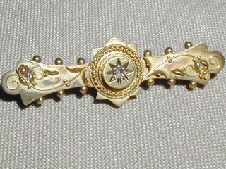 Victorian Bar Brooch