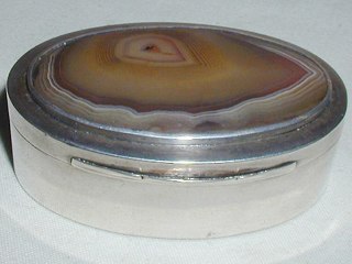 Silver Agate Snuff Box