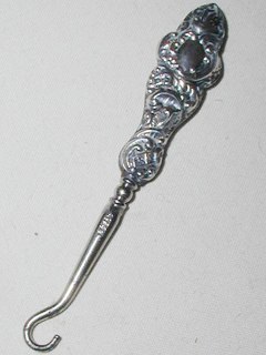 Silver Glove Button Hook