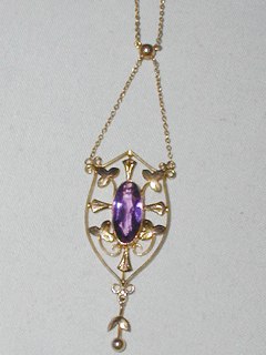 Art Nouveau Gold Pendent