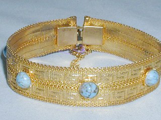 Gold Tone Faux Turquoise Bracelet