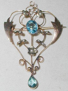 Edwardian Art Nouveau Brooch