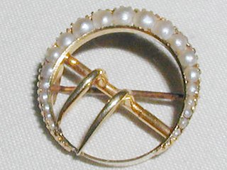 Gold & Pearl Buckle Brooch