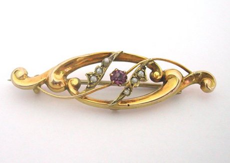 Amethyst and Pearl Brooch